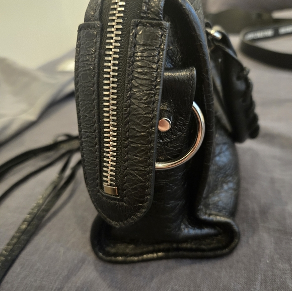 BLAENCIAGA Agneau Mini city with logo strap - Picture 2 of 10